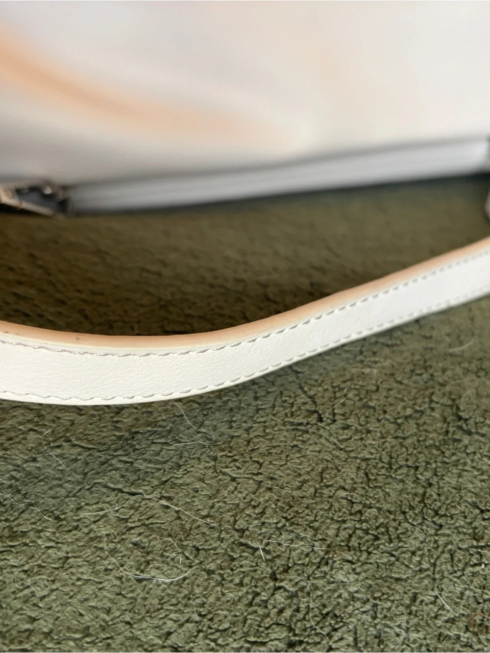 Price Drop** BCBG winter white PU leather convertible clutch handbag pristine